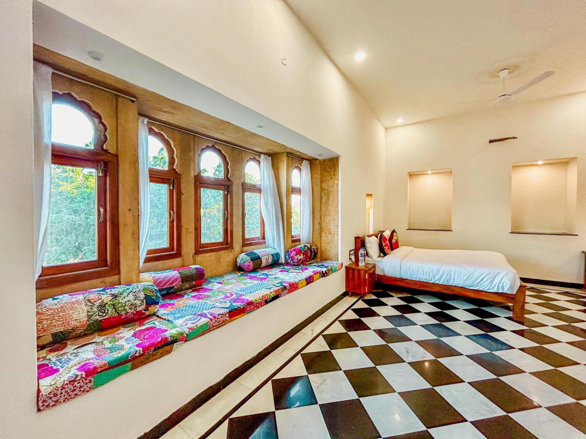 Hotel Vasudev Niwas Jaisalmer Zewnętrze zdjęcie